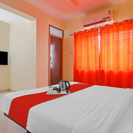 Super Hotel O Dk Reddy Square ไฮเดอราบัด ภายนอก รูปภาพ