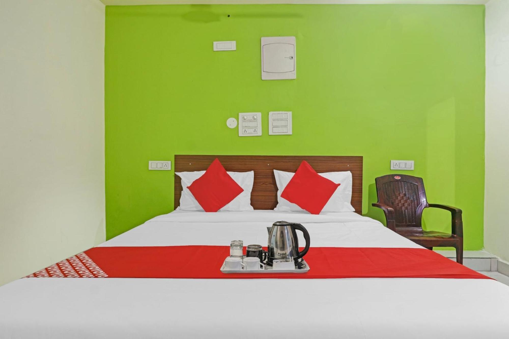 Super Hotel O Dk Reddy Square ไฮเดอราบัด ภายนอก รูปภาพ