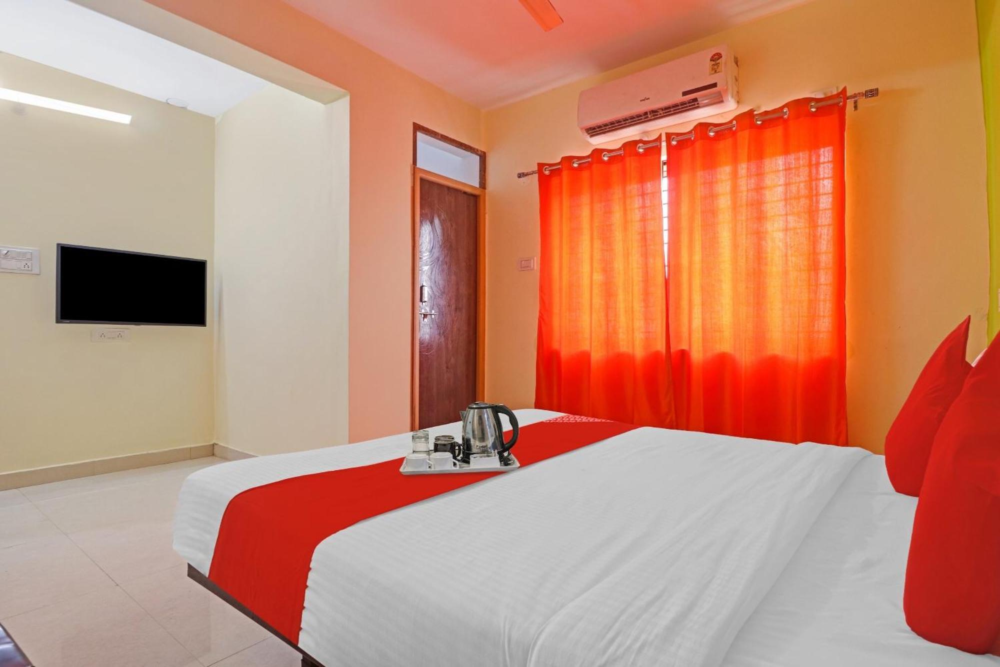 Super Hotel O Dk Reddy Square ไฮเดอราบัด ภายนอก รูปภาพ